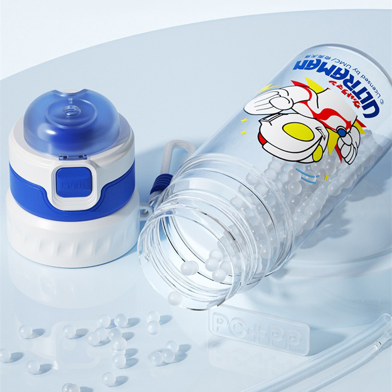 X&W for Ultraman 750ML Cartoon - Xin Sports Equipment 评论和价格