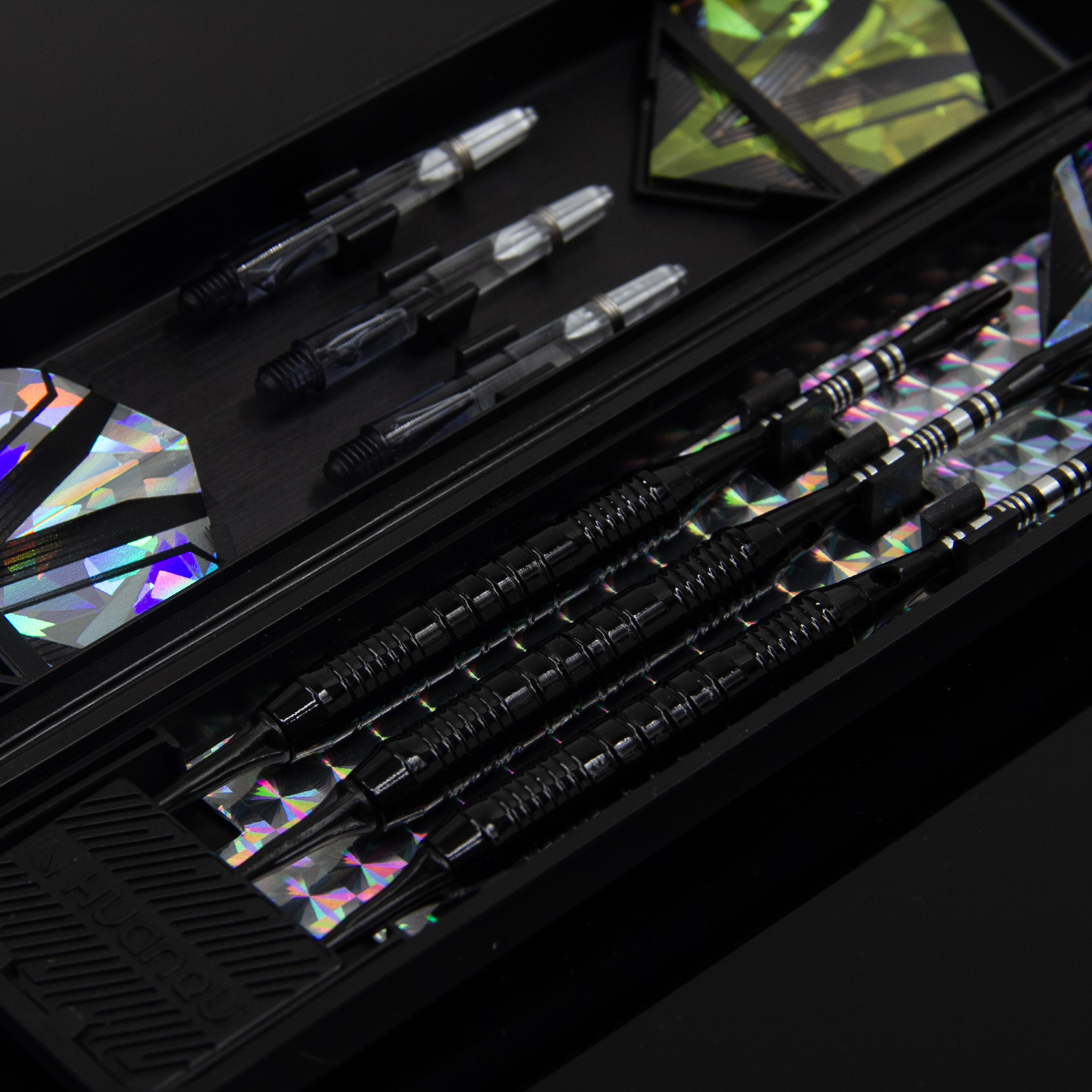 Huanqu Universal Iron Dart Set - Sports Equipment In Flight 评论和价格